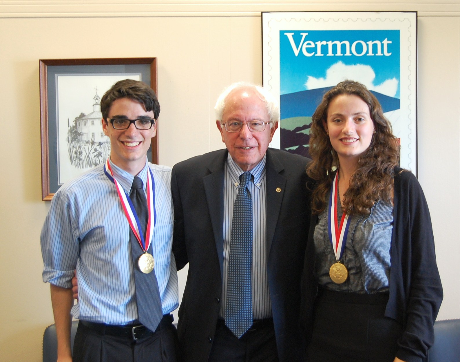Read more about the article Sanders Meets with Vermont’s Presidential Scholars