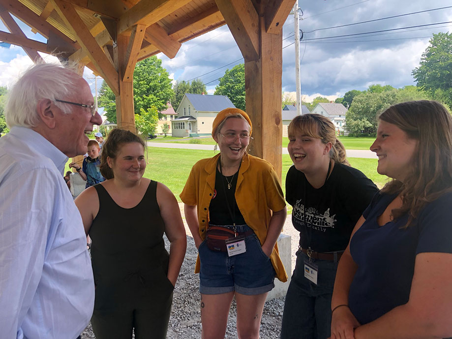 Photo of Sen. Sanders with students at a Hardwick summer program
